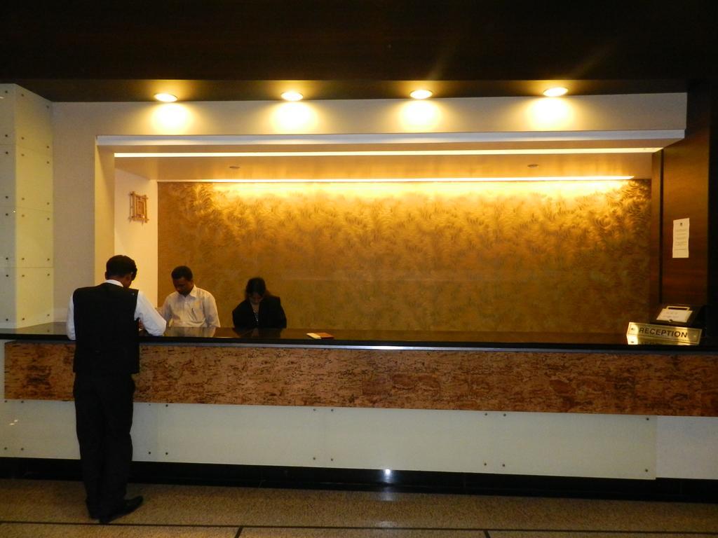 Hotel Rock Regency Toranagallu Екстериор снимка